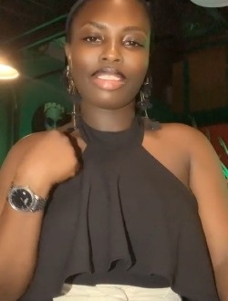 Profil de Assouta, une femme célibataire de 27 ans à Abidjan