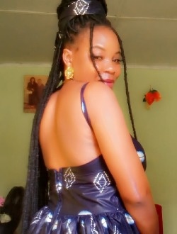 Profil de Claire, une femme célibataire de 38 ans à Abaga