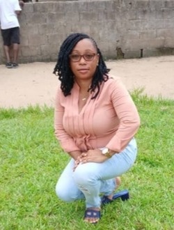Profil de Aimée Valérie, une femme célibataire de 42 ans à Douala