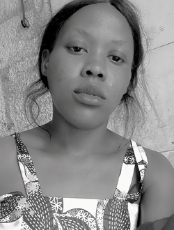 Profil de Laurence, une femme célibataire de 28 ans à Abembé II