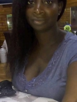 Profil de Amoin Hortense, une femme célibataire de 31 ans à Abi