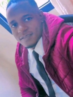 Profil de Fabrice, un homme célibataire de 31 ans à Mvolyé