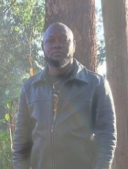 Profil de Augré, un homme célibataire de 42 ans à Douala