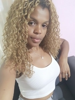 Profil de Fitahina, une femme célibataire de 30 ans à 1ER Arrondissement