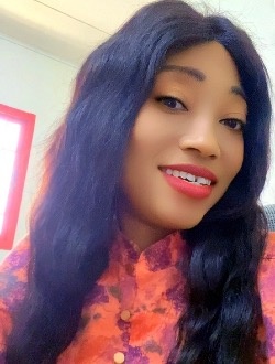 Profil de Raïssa, une femme célibataire de 38 ans à Libreville