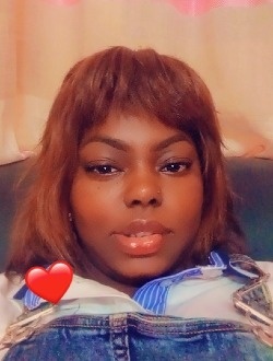 Profil de Rosine, une femme célibataire de 33 ans à Douala