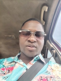 Profil de Judicaël, un homme célibataire de 32 ans à Yopougon