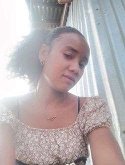 Profil de Elliane, une femme célibataire de 34 ans à Sambava