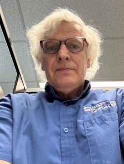 Profil de Louis, un homme célibataire de 64 ans à Québec