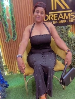 Profil de Cyntcha, une femme célibataire de 29 ans à Yaoundé