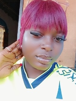 Profil de Laken, une femme célibataire de 29 ans à Yaoundé