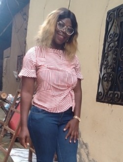 Profil de Lincia, une femme célibataire de 30 ans à Yaoundé