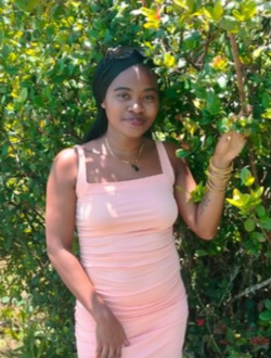 Profil de Linda, une femme célibataire de 25 ans à Toamasina