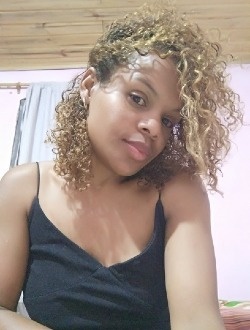Profil de Fitahina, une femme célibataire de 30 ans à 1ER Arrondissement