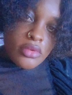 Profil de Claudia, une femme célibataire de 29 ans à Douala