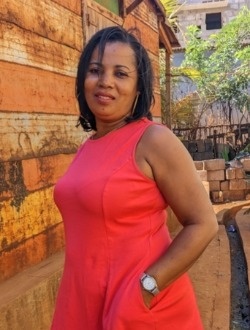 Profil de Selda, une femme célibataire de 44 ans à Antsiranana