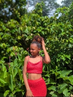 Profil de Alexandria, une femme célibataire de 19 ans à Antsiranana