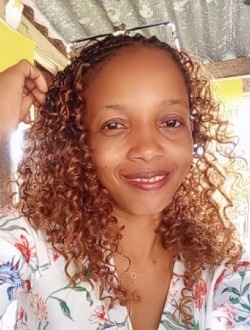 Profil de Omega, une femme célibataire de 33 ans à Antsiranana