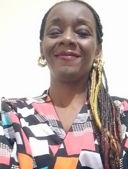 Profil de Marie Paule, une femme célibataire de 43 ans à Yaoundé