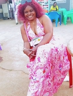 Profil de Ornela, une femme célibataire de 29 ans à Yaoundé