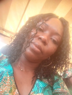 Profil de France, une femme célibataire de 40 ans à Bikélé