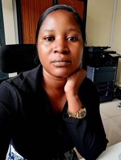 Profil de Jolly, une femme célibataire de 29 ans à Yaoundé