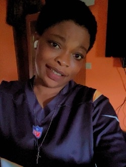 Profil de La Fraise 🍓, une femme célibataire de 24 ans à Abidjan