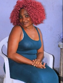 Profil de Diane, une femme célibataire de 46 ans à Abaga