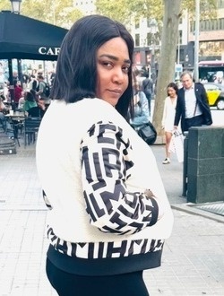 Profil de Zenah, une femme célibataire de 39 ans à La Barceloneta