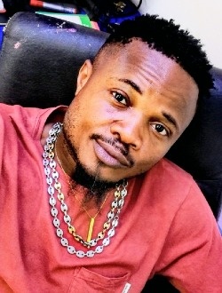 Profil de Trésor, un homme célibataire de 37 ans à Douala