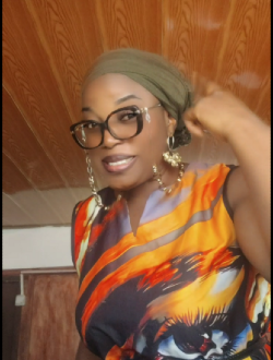 Profil de Josy, une femme célibataire de 43 ans à Yaoundé