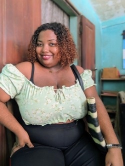 Profil de Adhi, une femme célibataire de 26 ans à Toamasina