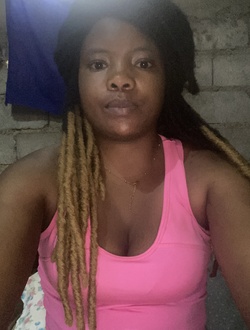 Profil de Vanessa, une femme célibataire de 34 ans à Yaoundé