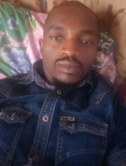 Profil de Kim Enoch, un homme célibataire de 40 ans à Yaoundé