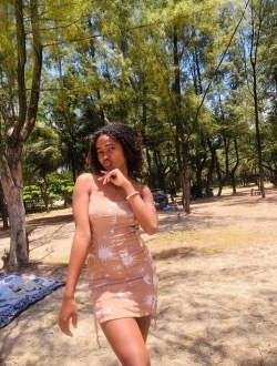 Profil de Karan, une femme célibataire de 22 ans à Toamasina