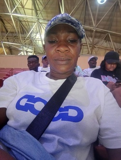 Profil de Awa, une femme célibataire de 35 ans à Abadjin-Doumé