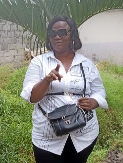 Profil de Laure, une femme célibataire de 39 ans à Libreville