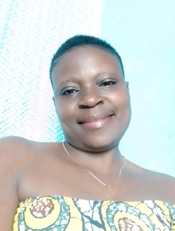 Profil de Anne, une femme célibataire de 43 ans à Yaoundé
