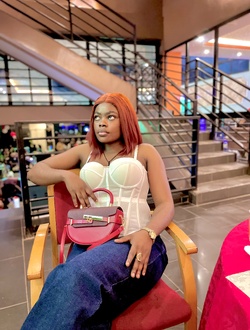 Profil de Marie, une femme célibataire de 24 ans à Yaoundé