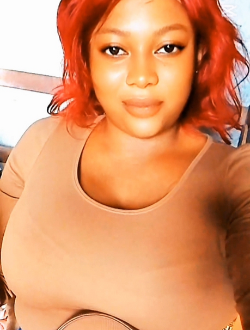 Profil de Joëlle, une femme célibataire de 27 ans à Abidjan