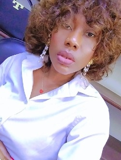 Profil de Doleresse, une femme célibataire de 29 ans à Douala