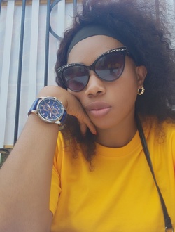 Profil de Lana, une femme célibataire de 30 ans à Yaoundé