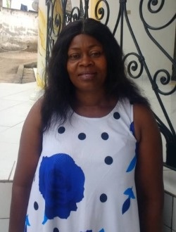 Profil de Marie Beatrice, une femme célibataire de 49 ans à Yaoundé