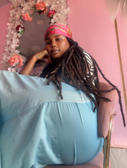 Profil de Palo, une femme célibataire de 26 ans à Abidjan