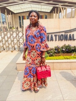 Profil de Lafortune, une femme célibataire de 45 ans à Yaoundé