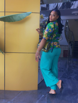 Profil de Chimene, une femme célibataire de 31 ans à Yaoundé