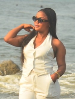 Profil de Kely, une femme célibataire de 29 ans à Yaoundé