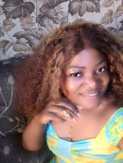 Profil de Marie Luise, une femme célibataire de 25 ans à Yaoundé