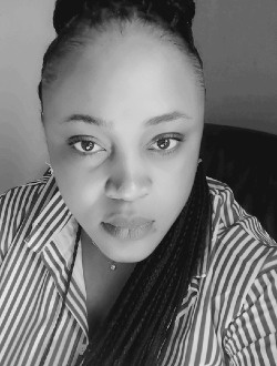 Profil de Lovelyne, une femme célibataire de 38 ans à Yaoundé