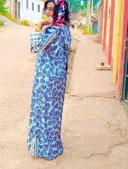 Profil de Nadège, une femme célibataire de 18 ans à Yaoundé